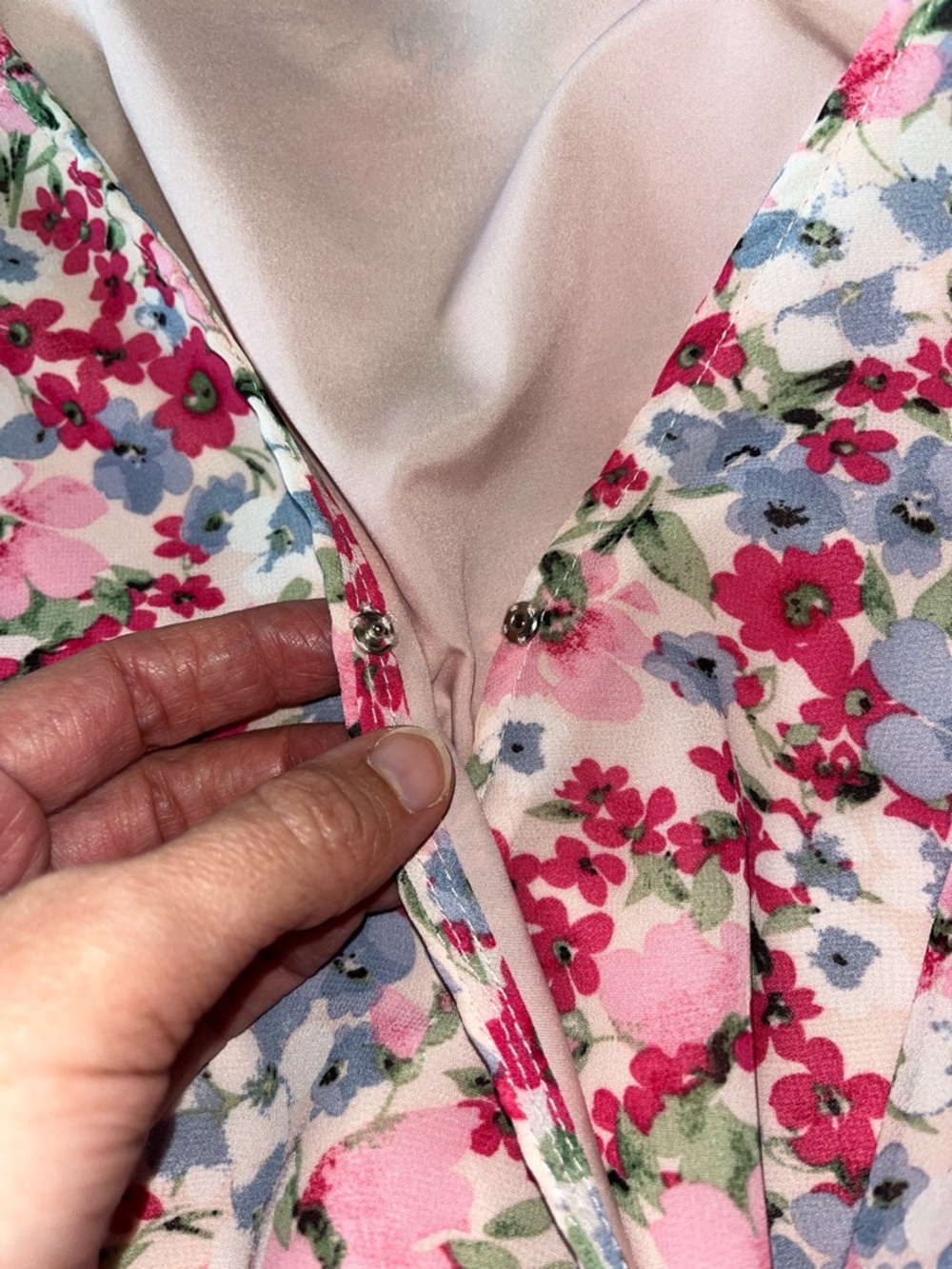 PrettyGarden Pink Floral High-Low Wrap Dress with Tie Waist - Picture 4 of 10